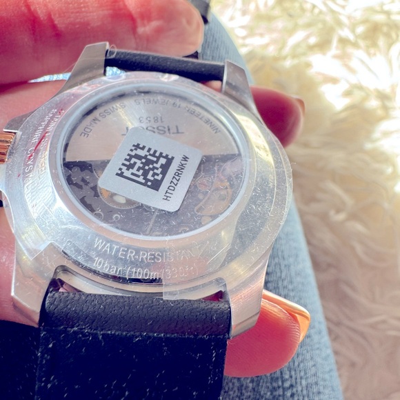 NWT TISSOT V8 SWISSMATIC - Discontinued and Hard to Find - Picture 3 of 16